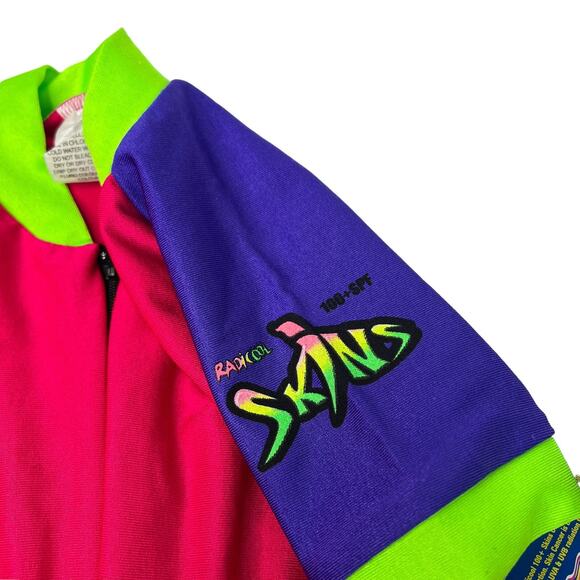 Radicool Skins 100+SPF Short Sleeve Swim Suit Pink Neon NWT Girls 2 US 2T - Picture 4 of 5